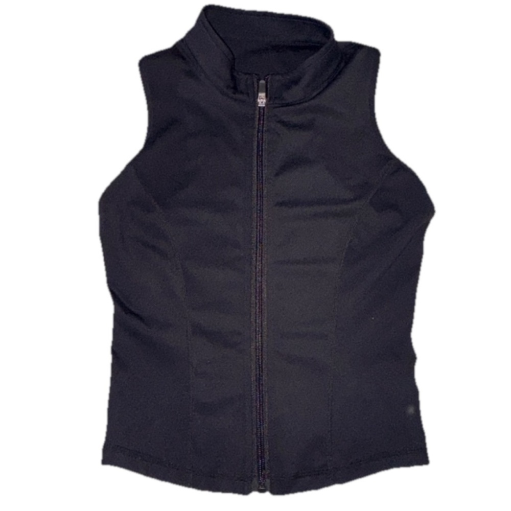 Black Sleeveless Zip-Up Vest bucked up